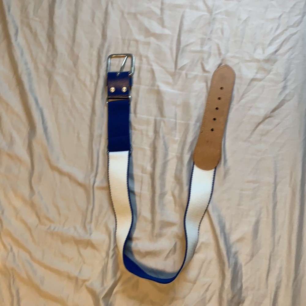 Youth Adidas Baseball Belt - Picture 2 of 3